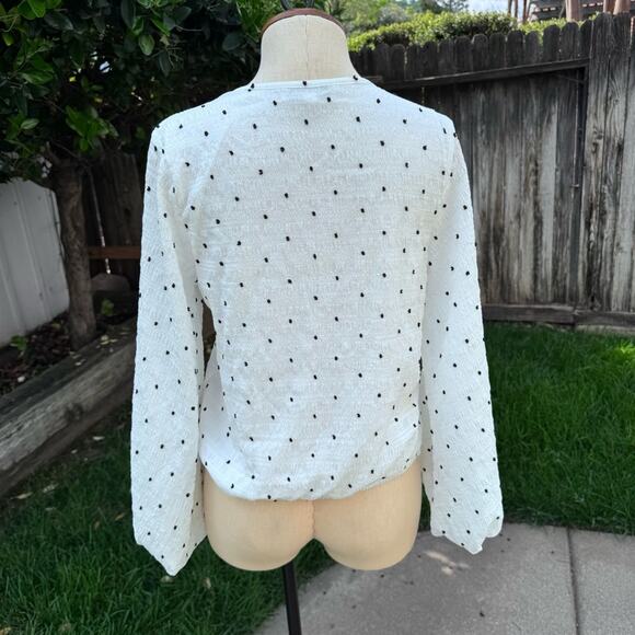 The Line Of Style Wrap Style White Black Polka Dot Blouse Women's Size Medium - Picture 6 of 13